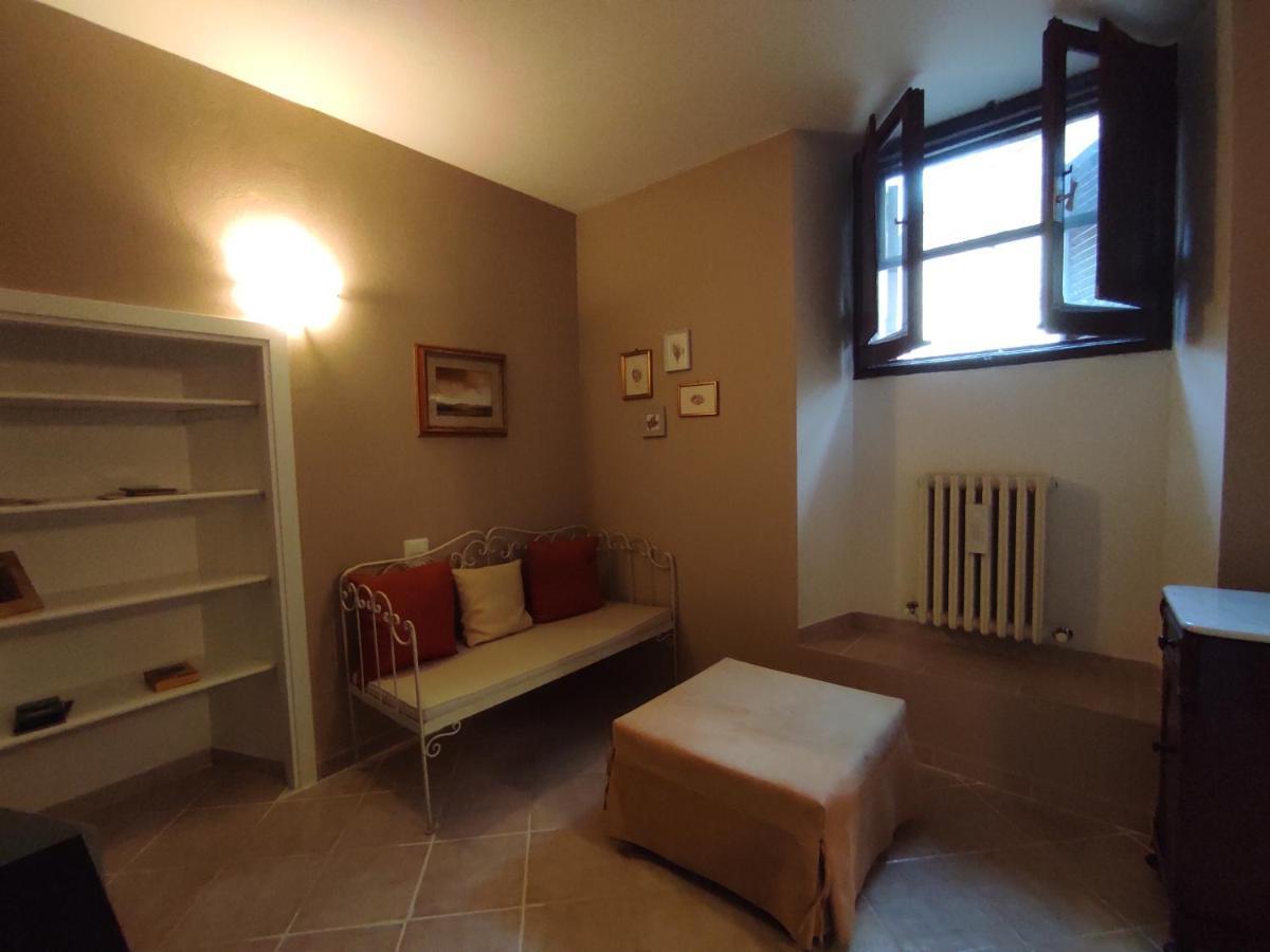 All'Archetto Del Terz'Ordine Assis Exterior foto